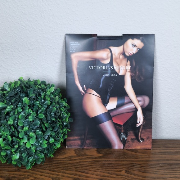 Victoria's Secret Very Sexy Satin Top Thigh High Stockings Black Size A NIB - Picture 1 of 6